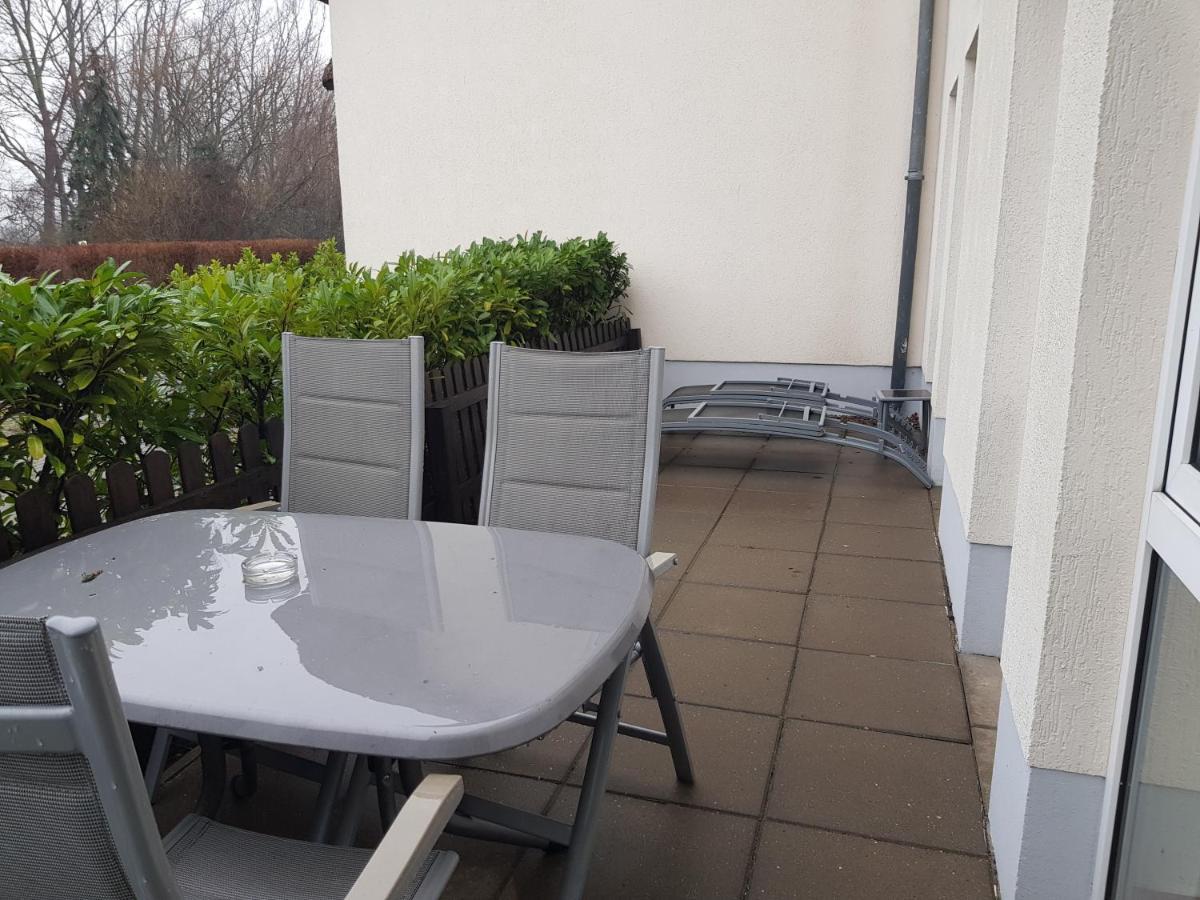 Ferienwohnung 5 Im Strandhaus Lobbe Bagian luar foto