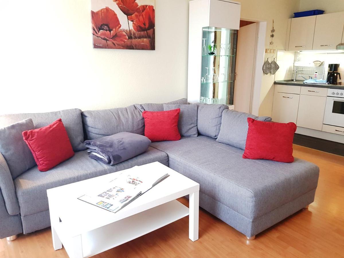 Ferienwohnung 5 Im Strandhaus Lobbe Bagian luar foto